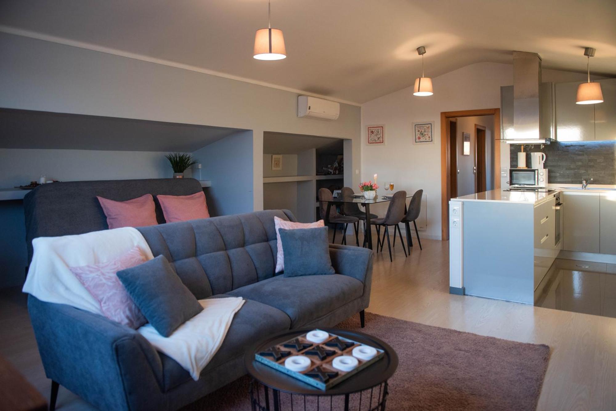 Viana Rooftop House - Apartment In The Historic Center With River View Viana do Castelo Kültér fotó